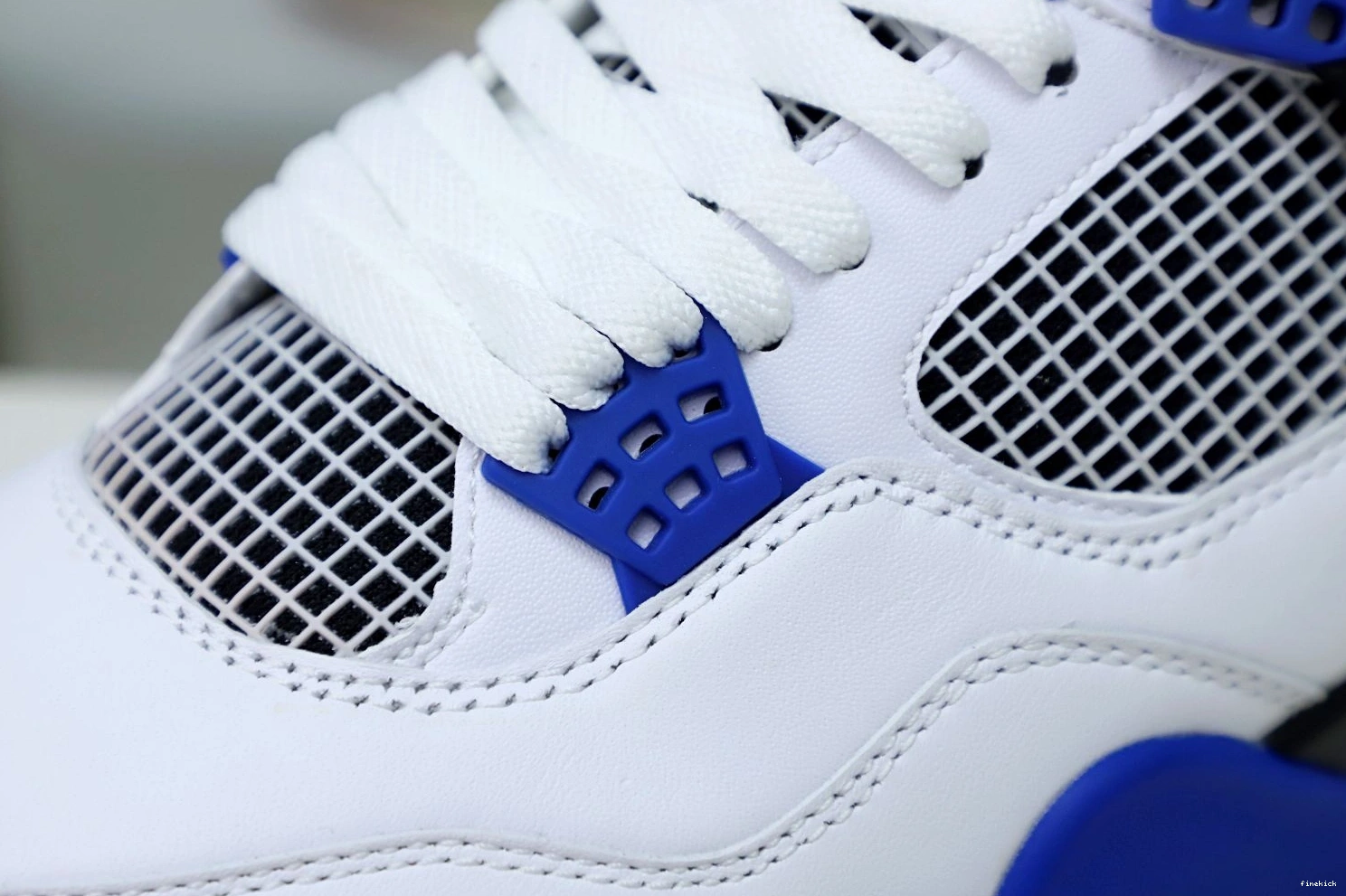 4 JORDAN MOTORSPORTS RETRO AIR 0123